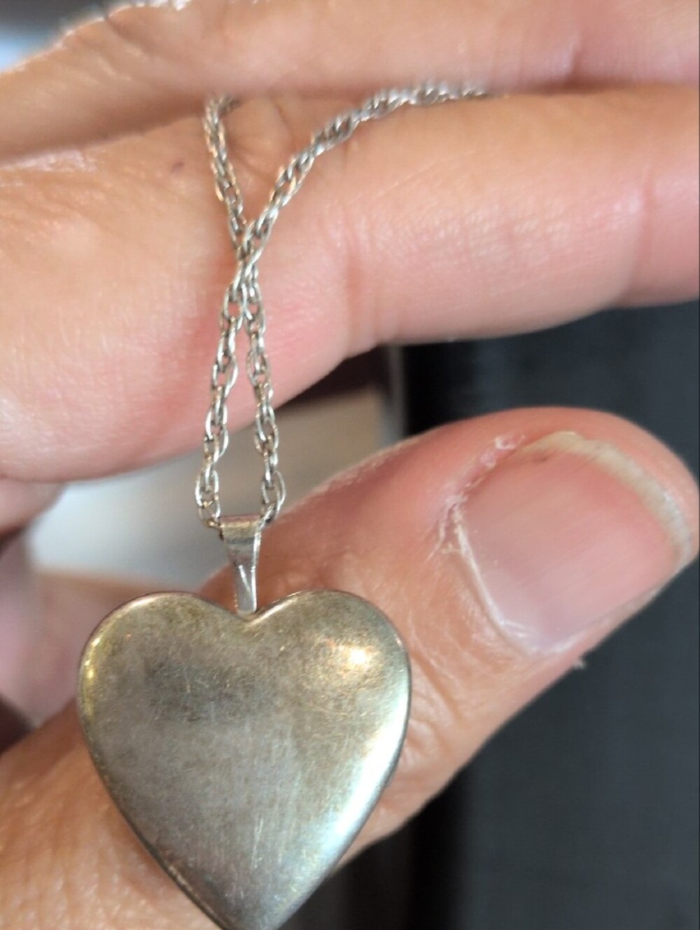 Jared Sterling Silver Crystal Angel Heart Locket Necklace 26 Inch - Picture 4 of 7